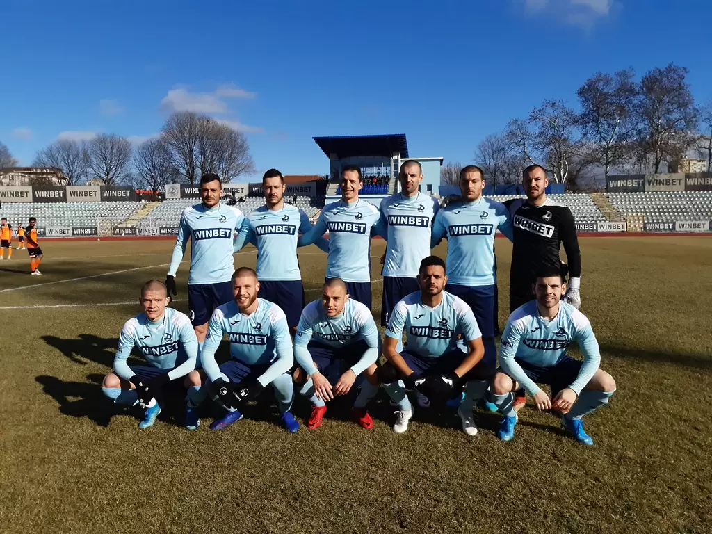 Фенска организация дава по 10 стотинки на акция за Дунав  - БГ футбол