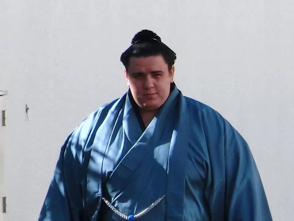 Аоияма взе успех номер 4 в Токио - Спорт