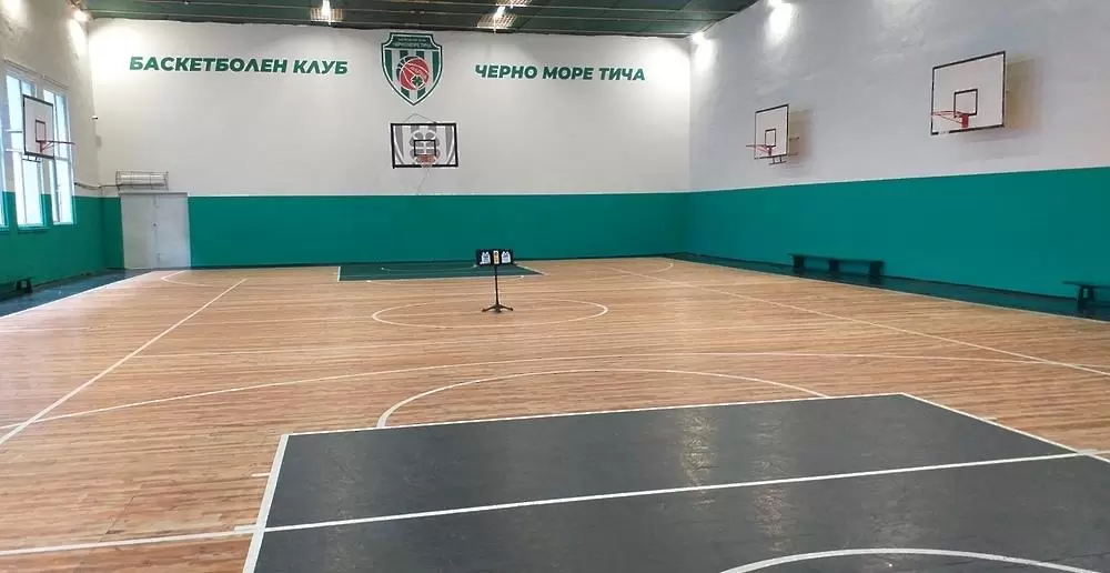 Министър Кралев откри ремонтираната зала по баскетбол във Варна - Баскетбол