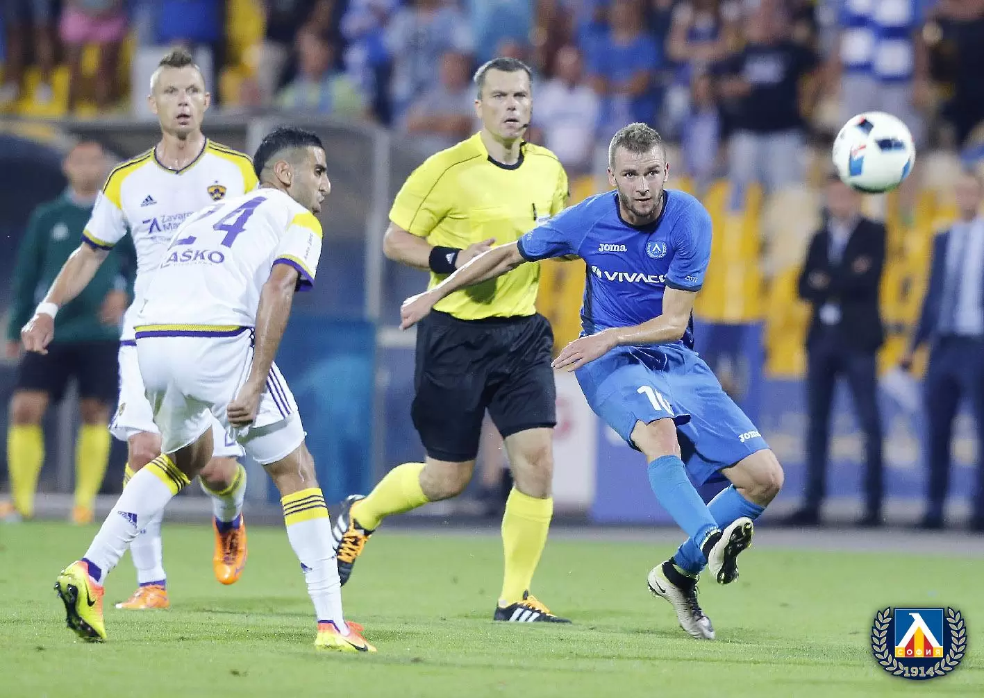 Венци Христов не е преговарял с Левски, би приел оферта - Левски