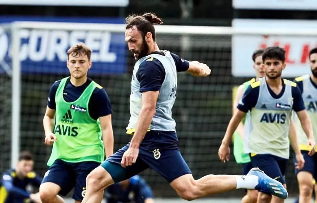 Лацио уреди нападател на "фенерите" - Италия