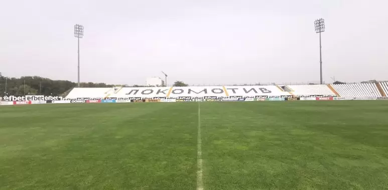 Локо Пловдив с контрола срещу Септември по време на паузата - БГ футбол