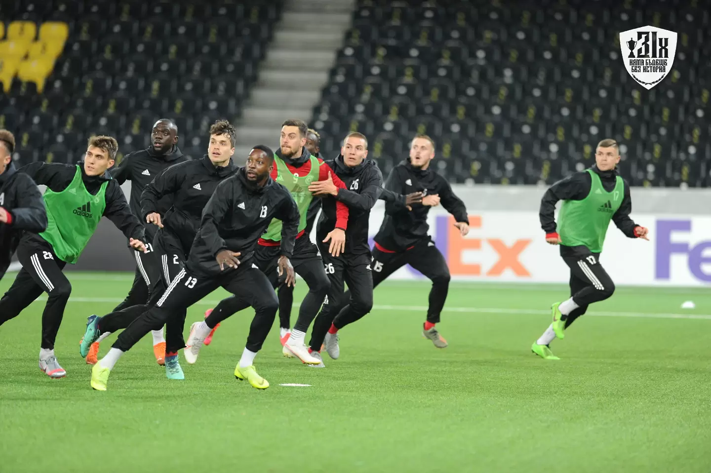 ЦСКА пробва изкуствената трева в Швейцария преди мача с Йънг Бойс (ВИДЕО) - ЦСКА