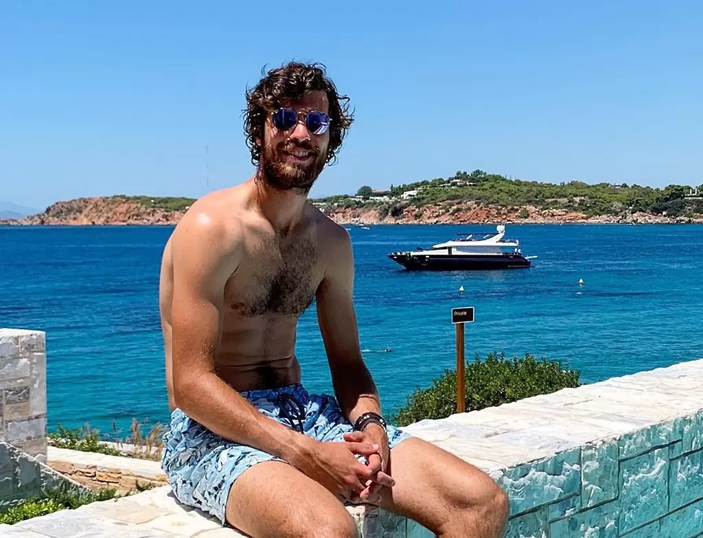 instagram.com/karenkhachanov