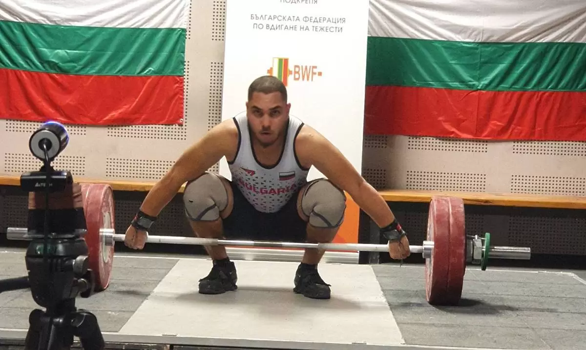 България завърши със злато и бронз онлайн Световната купа по щанги Перу 2020 - Спорт