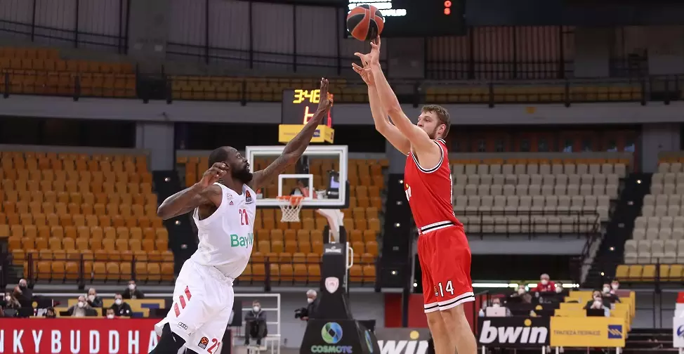 https://www.facebook.com/olympiacosbc/