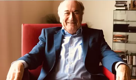 Приеха Сеп Блатер в болница в тежко състояние