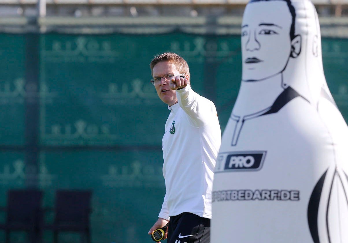 Двама не тренират с Лудогорец