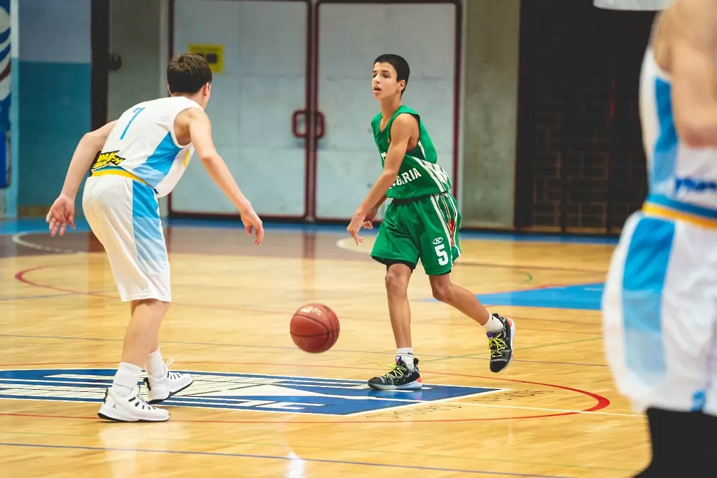 Йордан Ивaнов събира националите до 16 в Ямбол