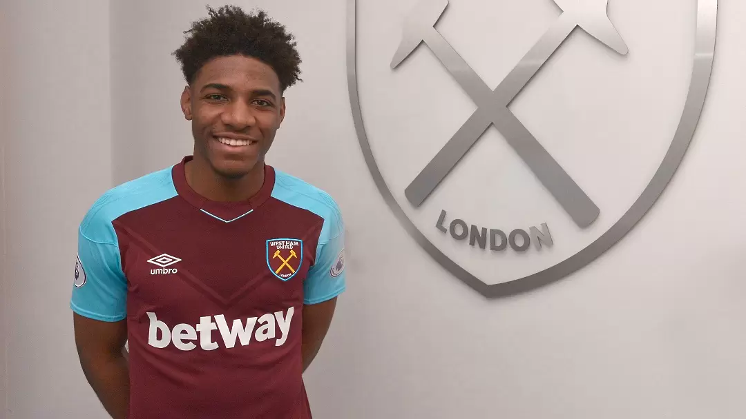 https://www.whufc.com/