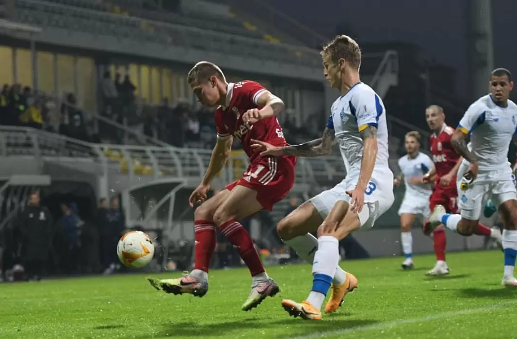 http://www.fcdynamo.kiev.ua/