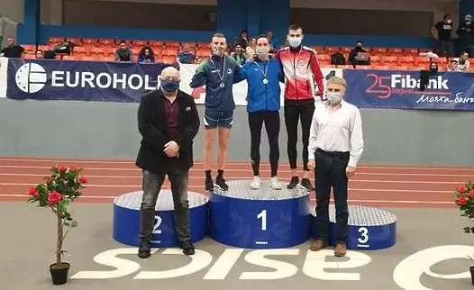 Бронз и личен рекорд за юношата на Евър Низам на НШ при мъжете 