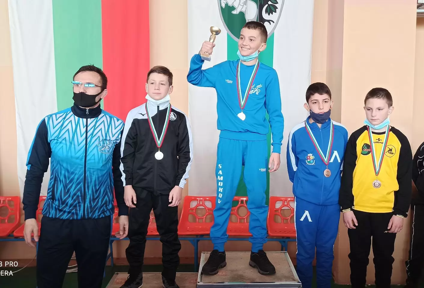 И внукът на Янко Шопов сред медалистите