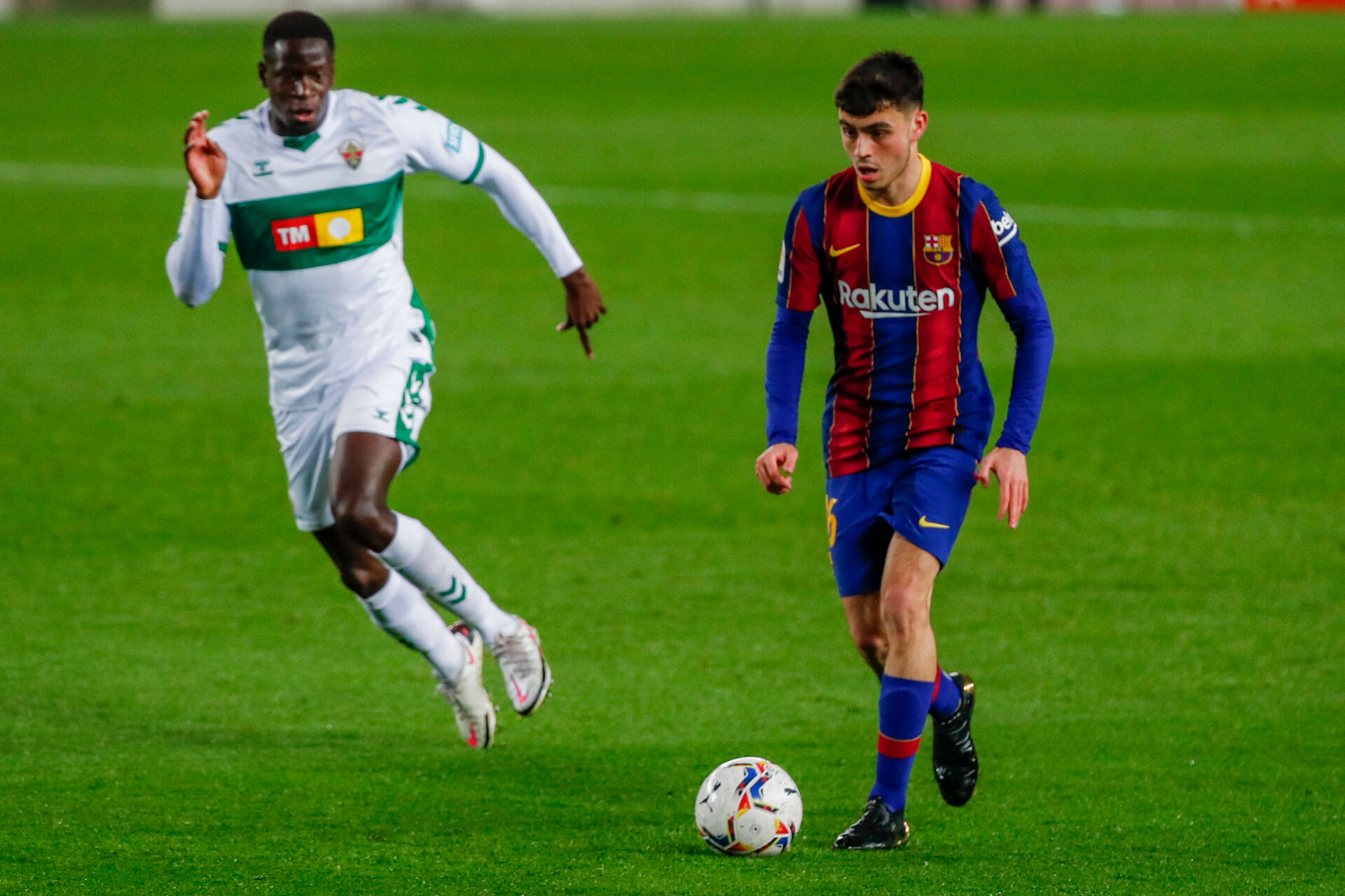 Барселона вече е на 5 точки от Атлетико и на 2 от Реал (ВИДЕО)