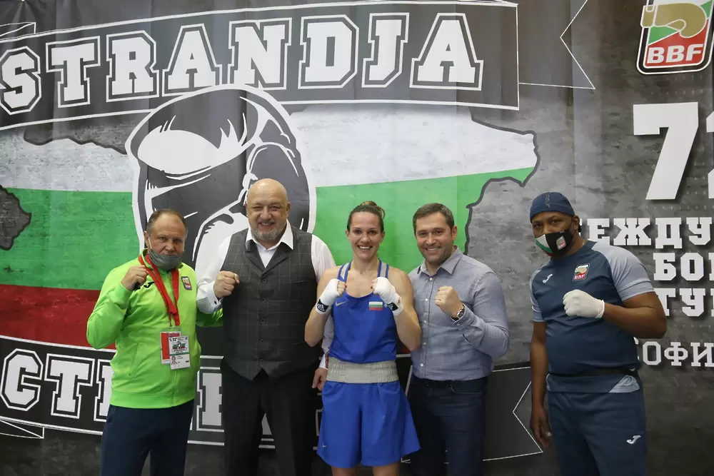 Станимира Петрова, снимки: bgboxing.org