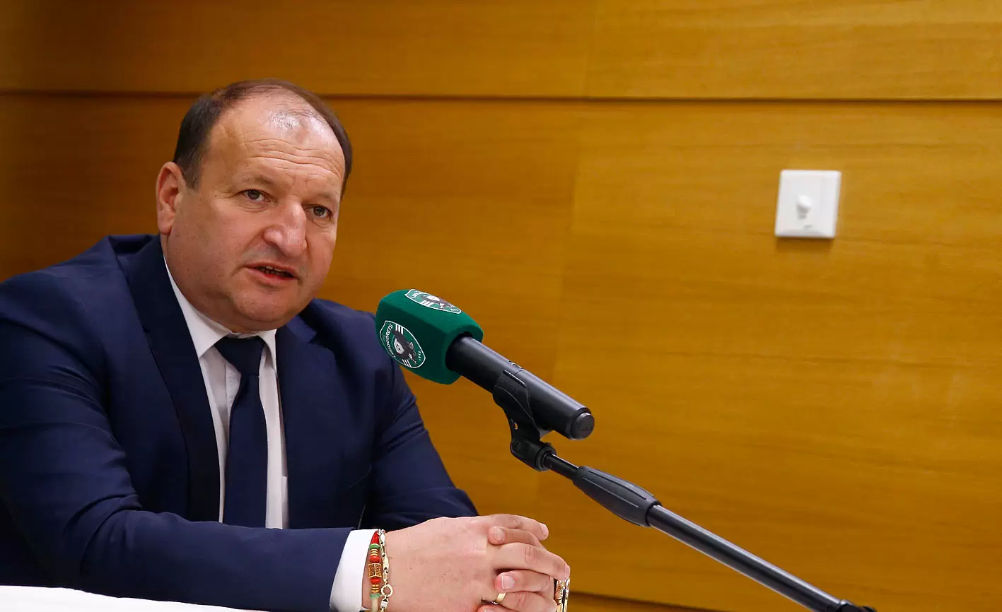 Караманджуков разкри за раздяла с Ренан