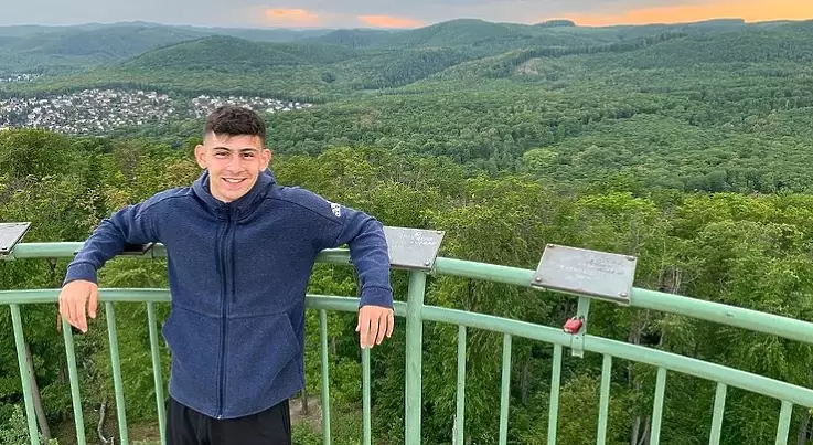 https://www.instagram.com/yusufdemir.10