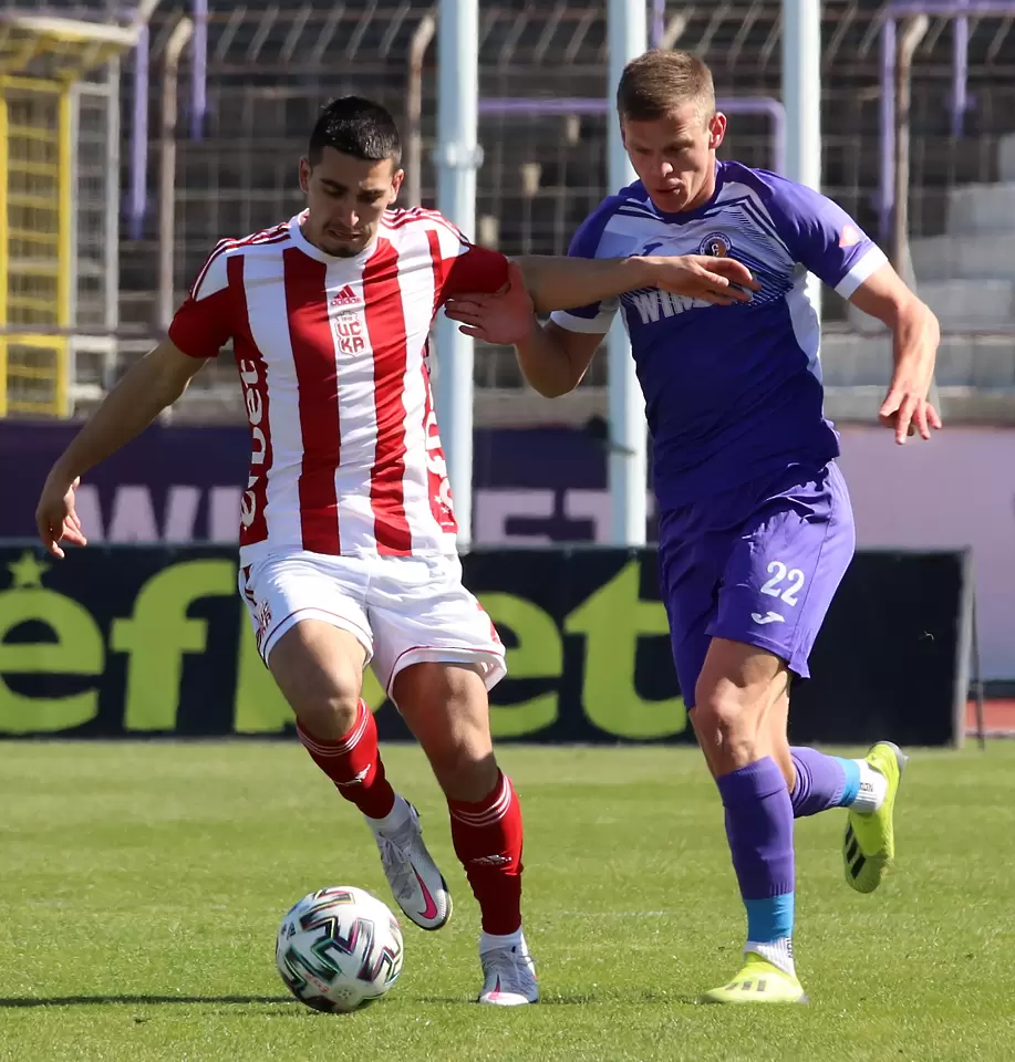 Цветомир Найденов: Увеличаваме работното време с 1 час