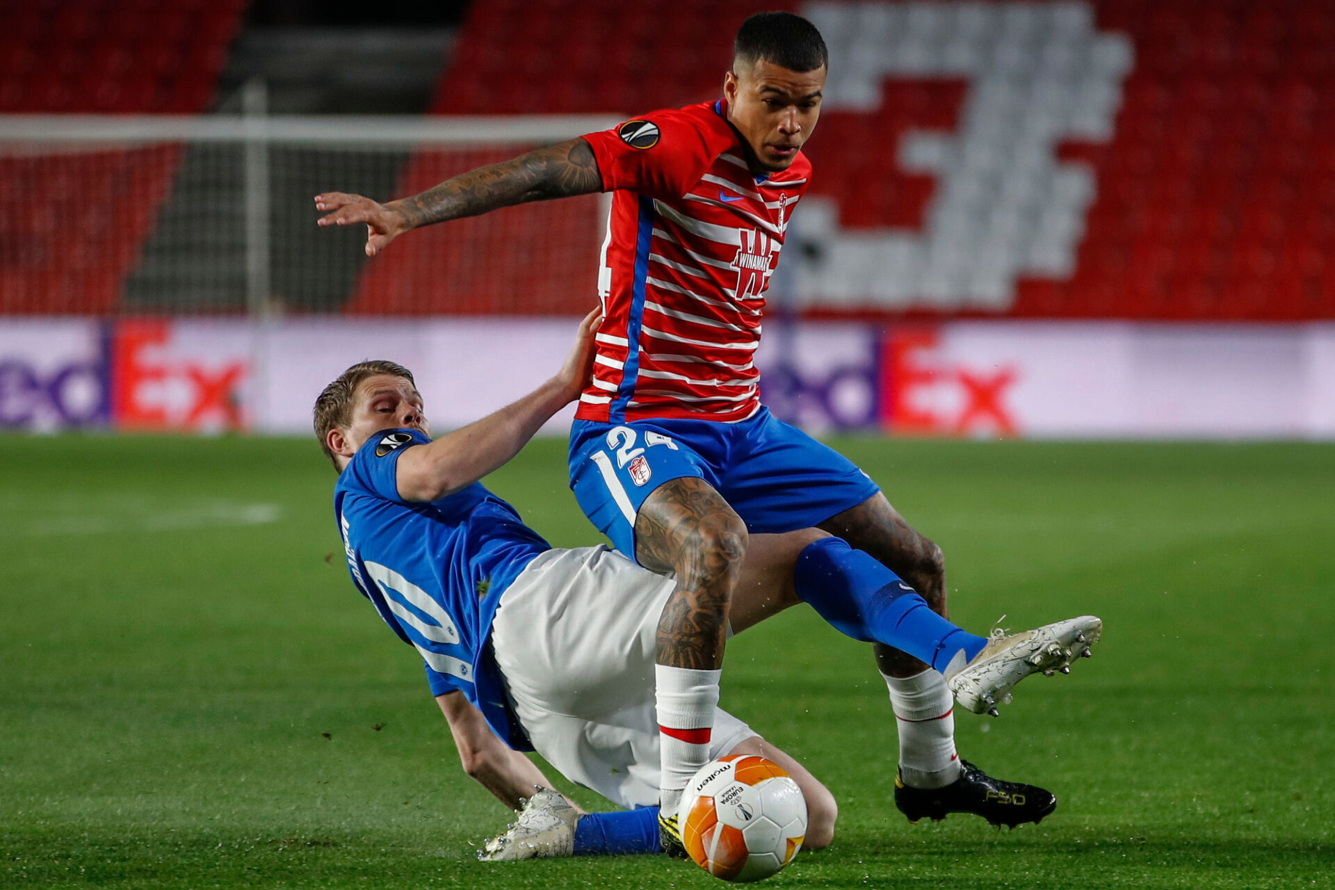 Гранада пречупи Мьолде и смело гледа към четвъртфиналите на ЛЕ