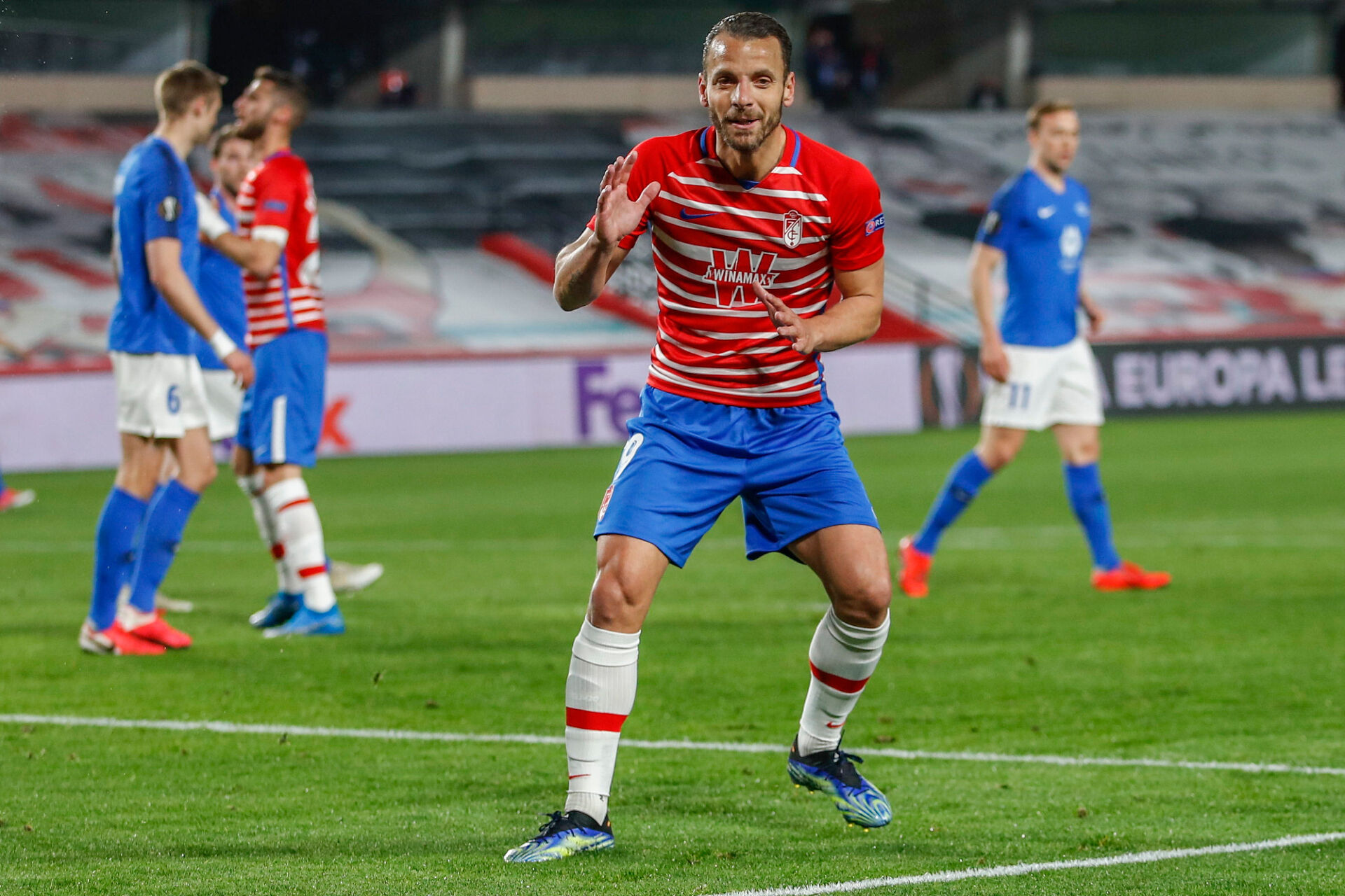 Гранада пречупи Мьолде и смело гледа към четвъртфиналите на ЛЕ