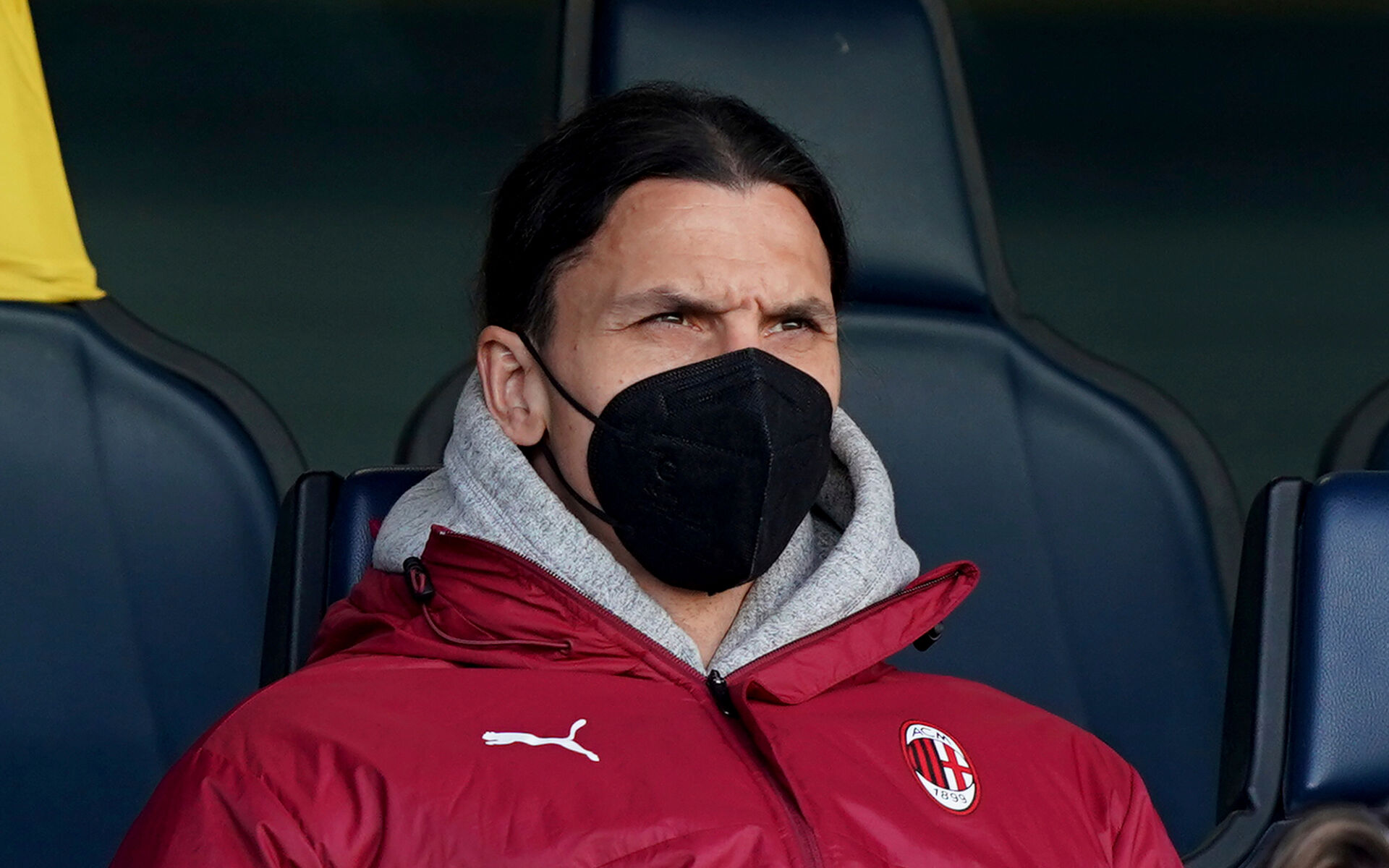 Милан надви Верона като гост