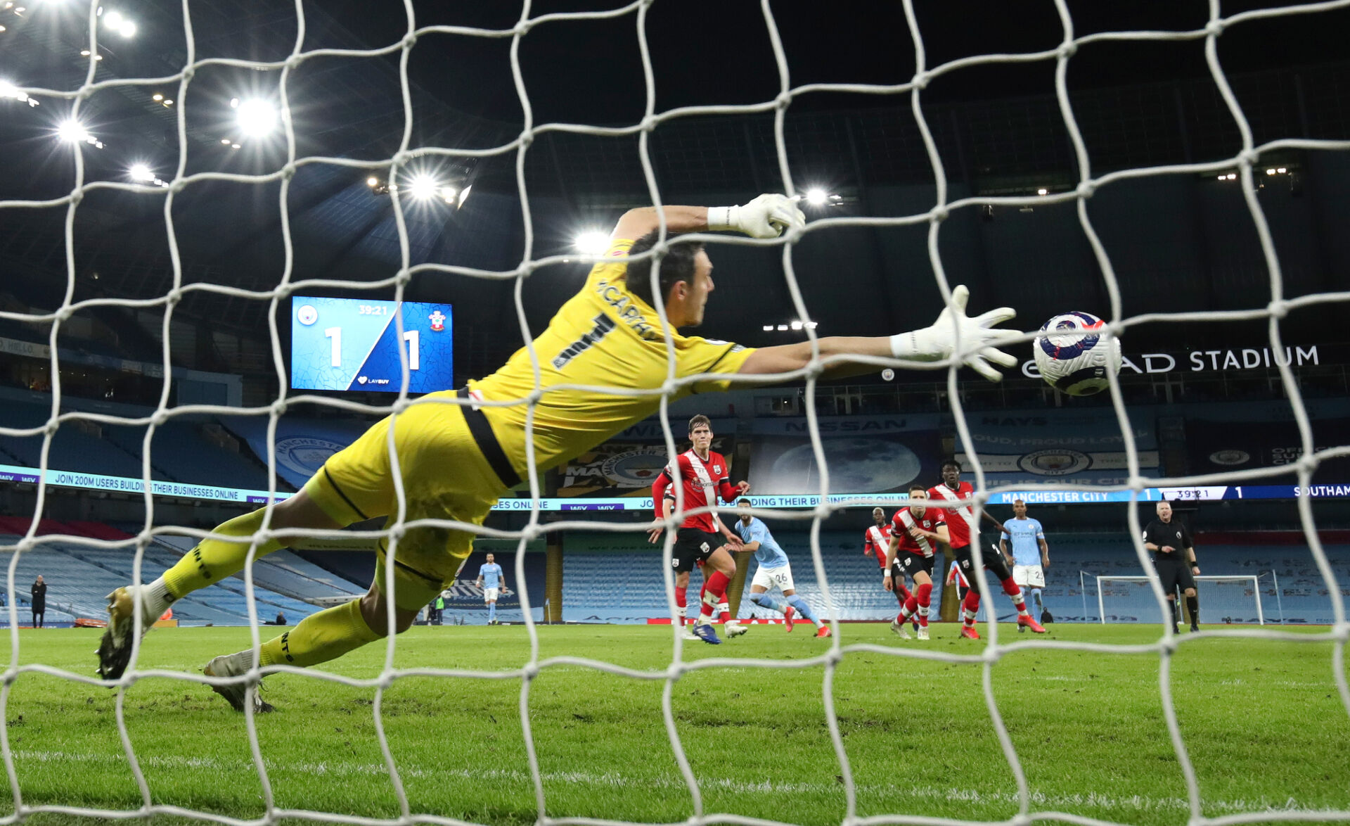 Ман Сити надви Саутхемптън в мач със 7 гола (ВИДЕО)