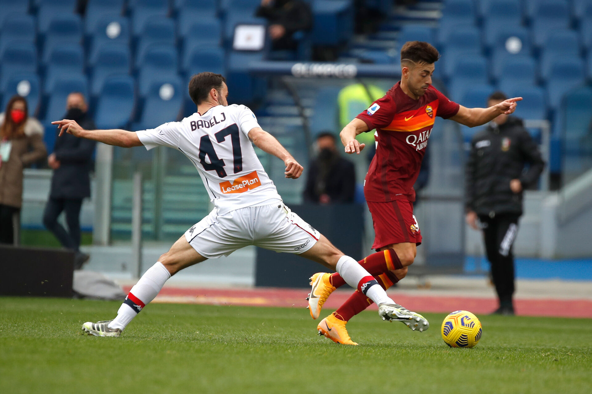 Рома се настани в четворката след успех у дома