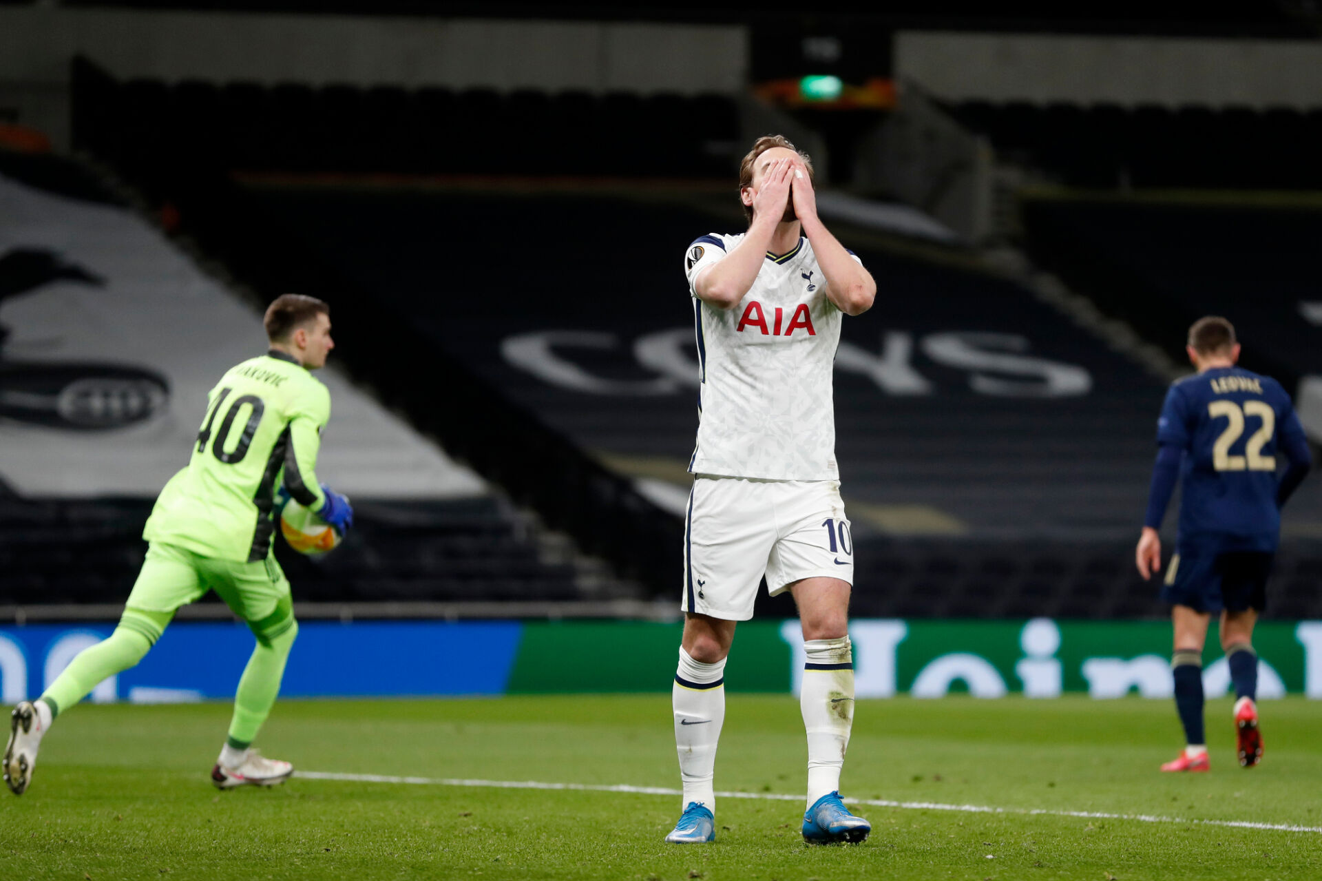 Два гола на Кейн донесоха успеха на Тотнъм срещу Динамо Загреб (ВИДЕО)