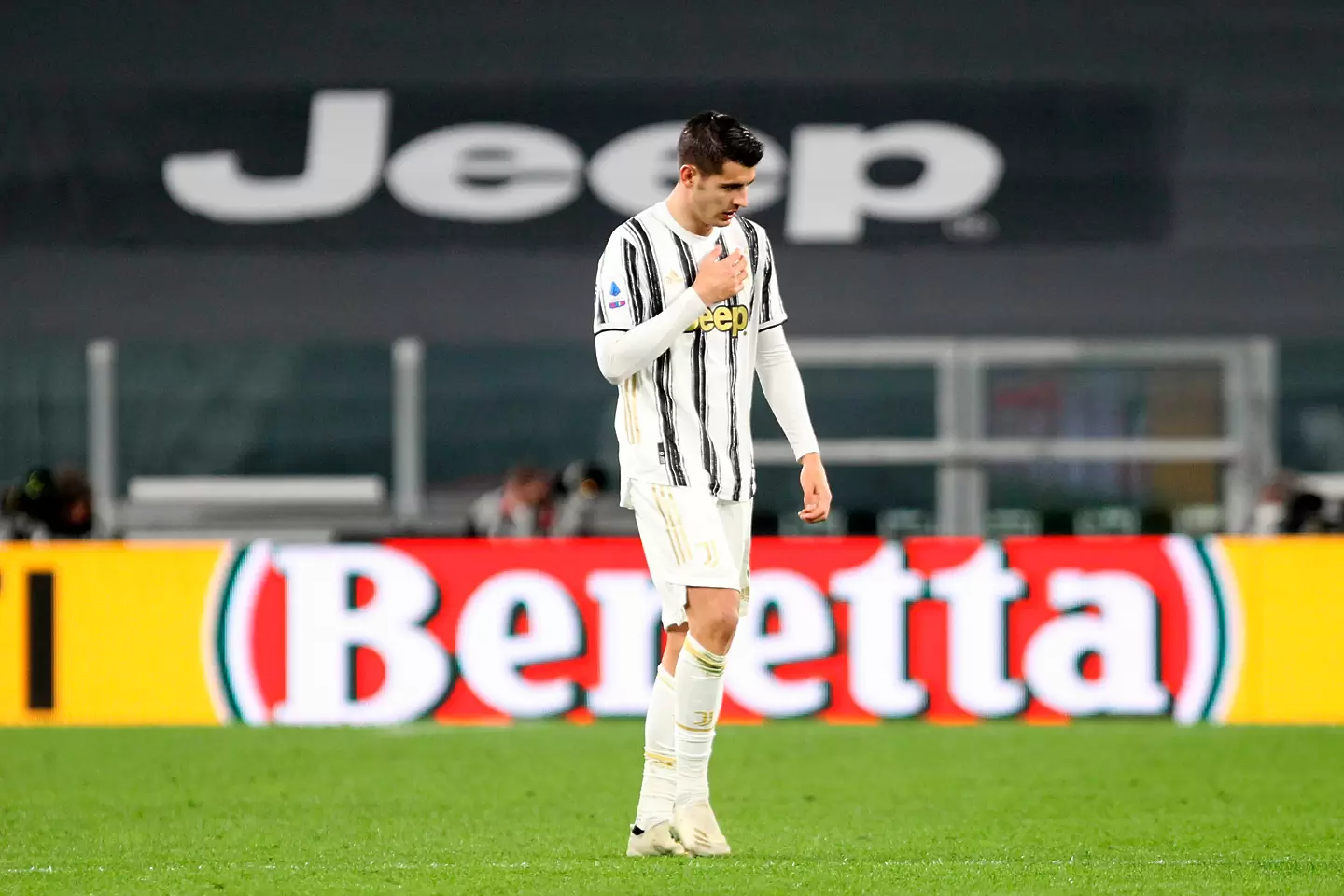 Ювентус търси формулата, за да задържи Мората