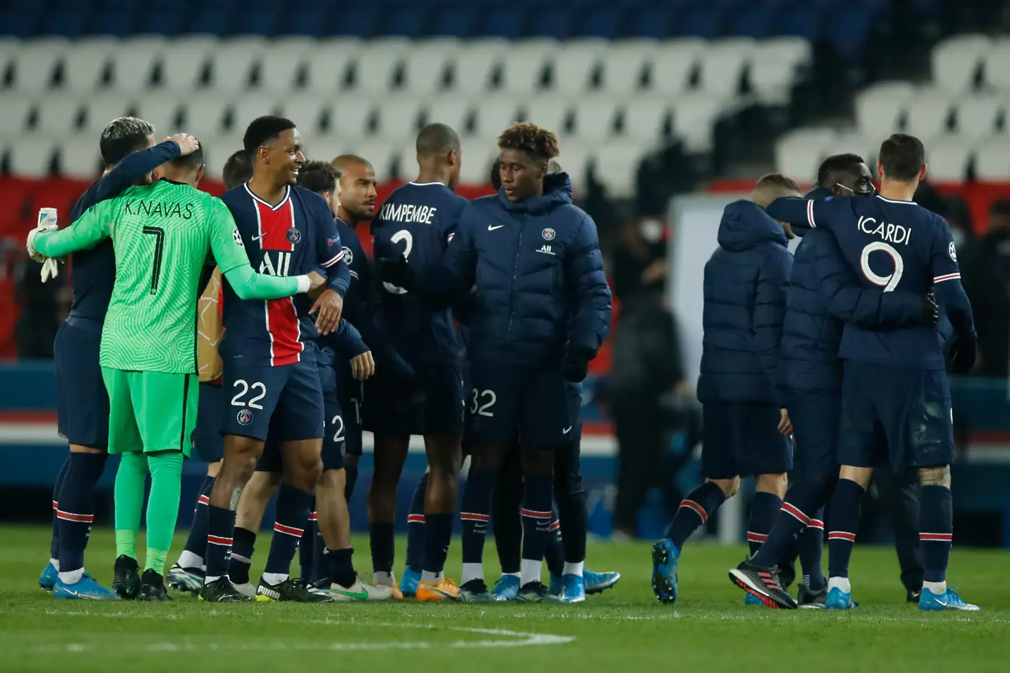 Футболистите на ПСЖ са ядосани, защото още не са си получили бонусите от миналия сезон