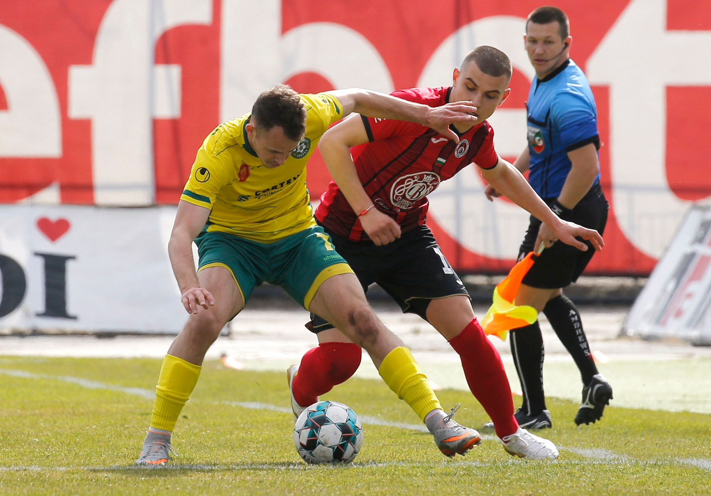 Локо София обърна Добруджа и е само на точка от Пирин