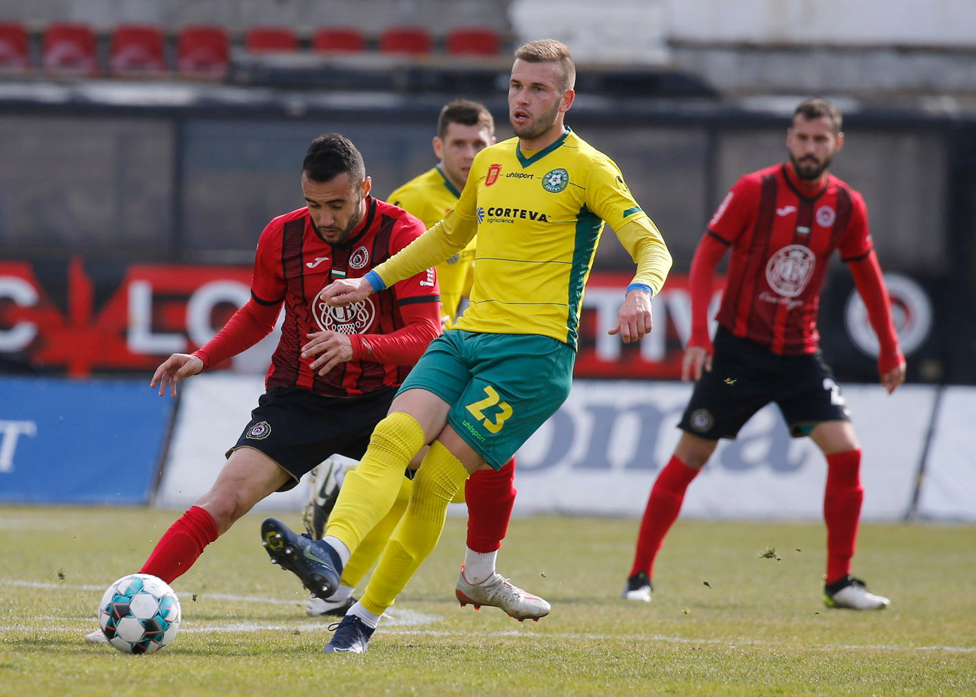 Локо София обърна Добруджа и е само на точка от Пирин