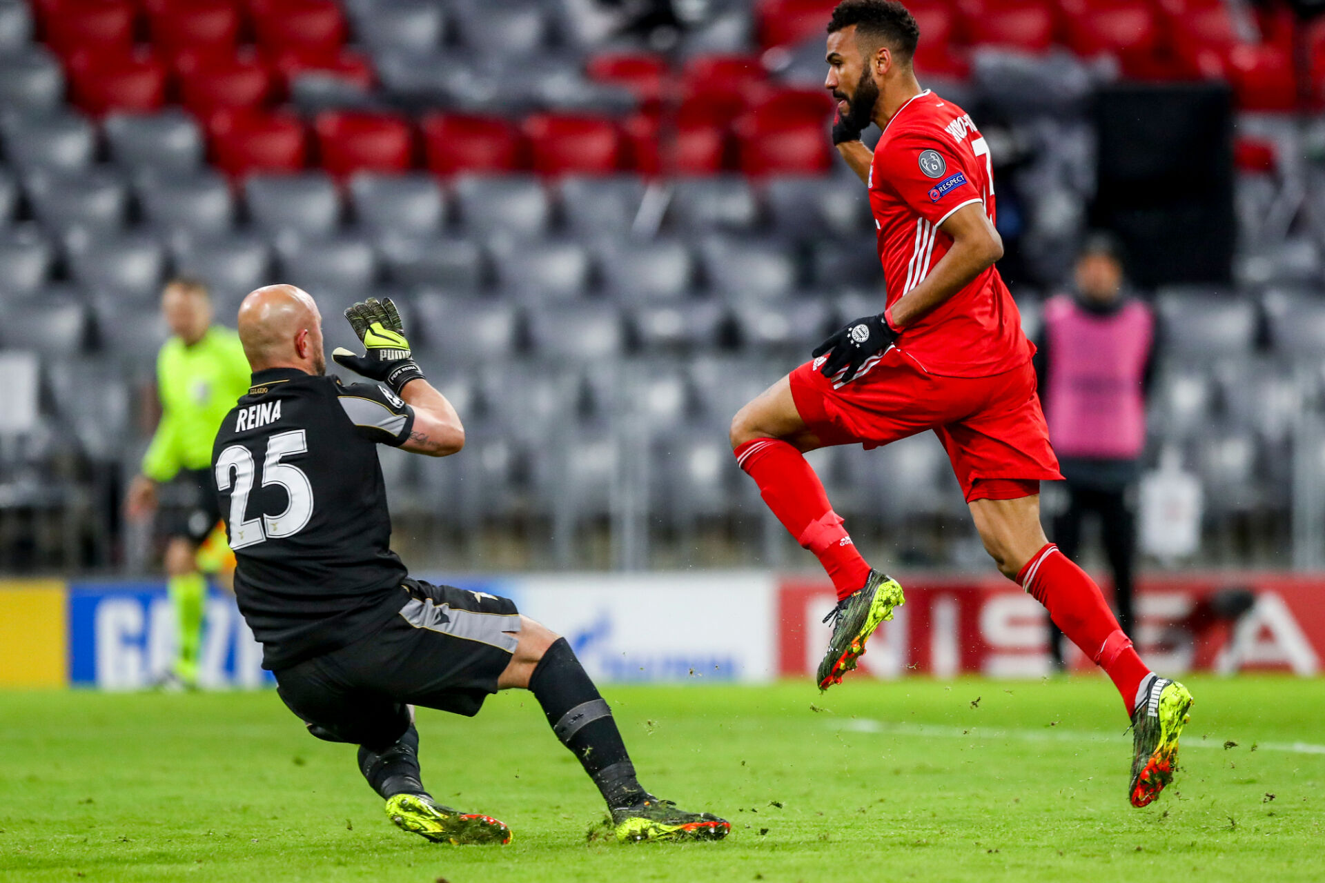 Байерн спести сили, би Лацио и вече официално е сред най-добрите осем в ШЛ