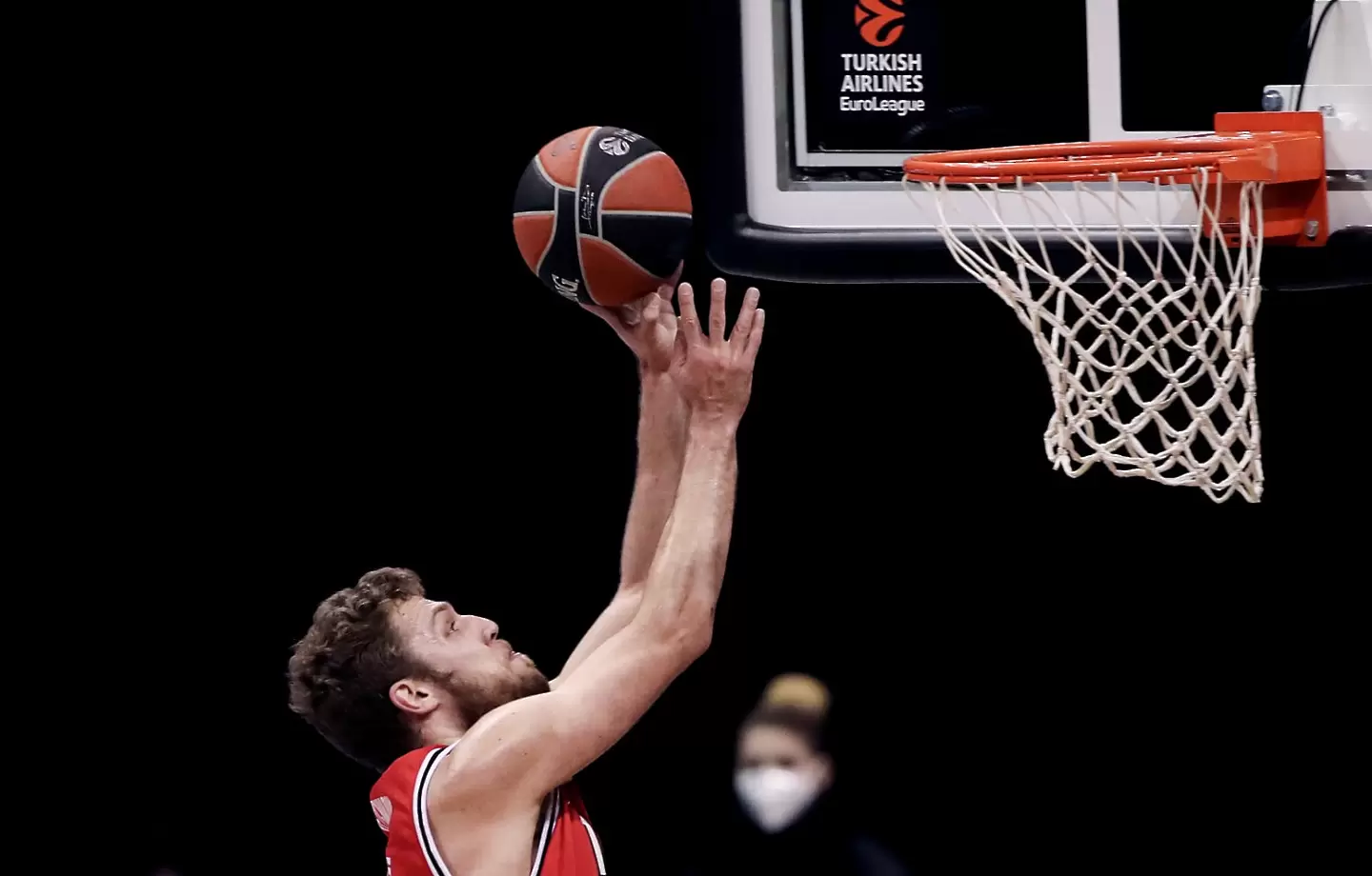 https://www.facebook.com/olympiacosbc
