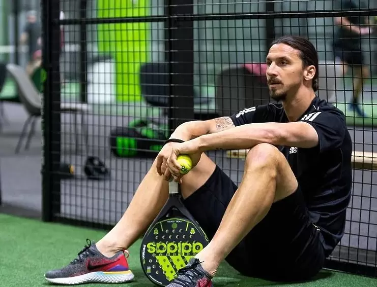 https://www.instagram.com/iamzlatanibrahimovic/