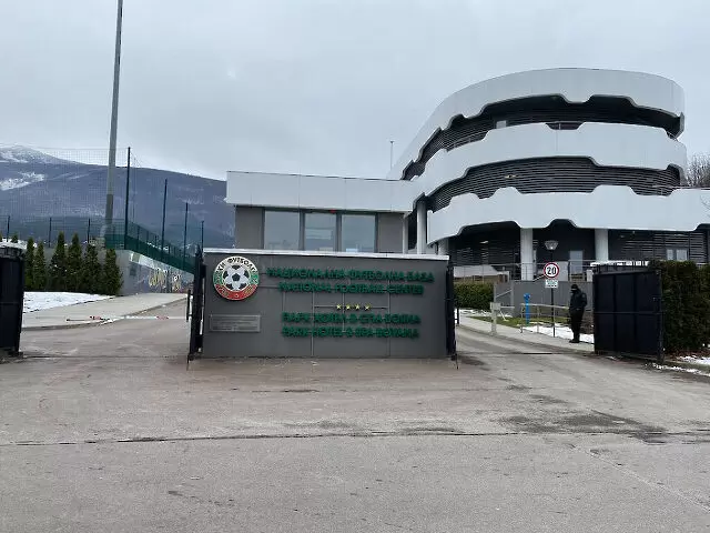 Комисиите и БФС не работят, смята Жейнов