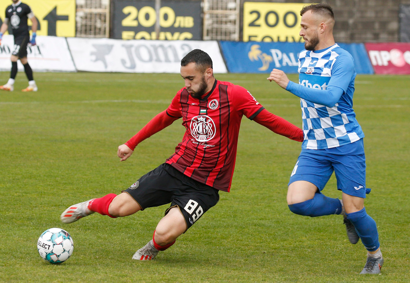 Късни голове донесоха победата на Монтана над Локо Сф