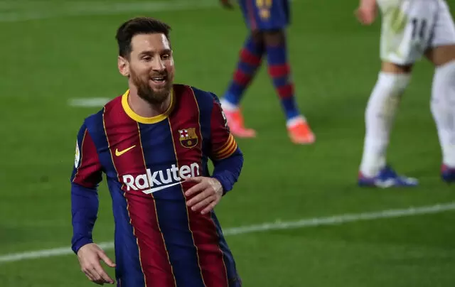 Лео Меси ще държи Барса в шах до последно за новия договор