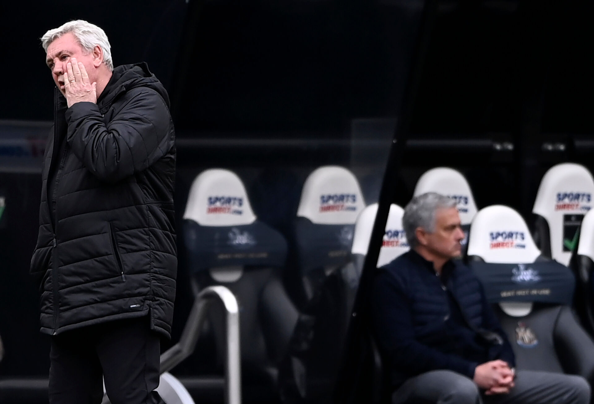 Нюкасъл измъкна точка от Тотнъм с гол в края