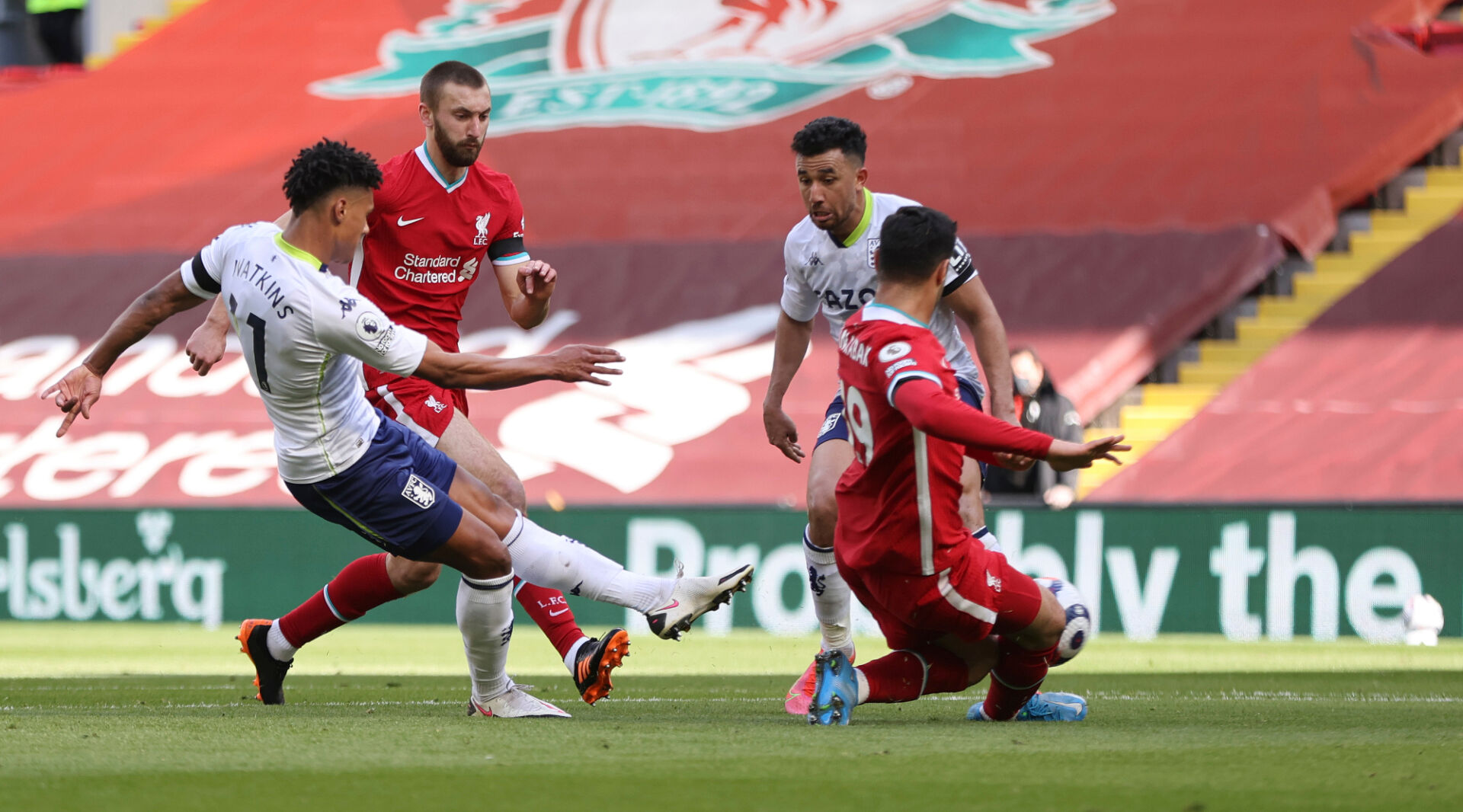 Ливърпул с много ценна победа, съхрани шансовете си за топ 4 (ВИДЕО)