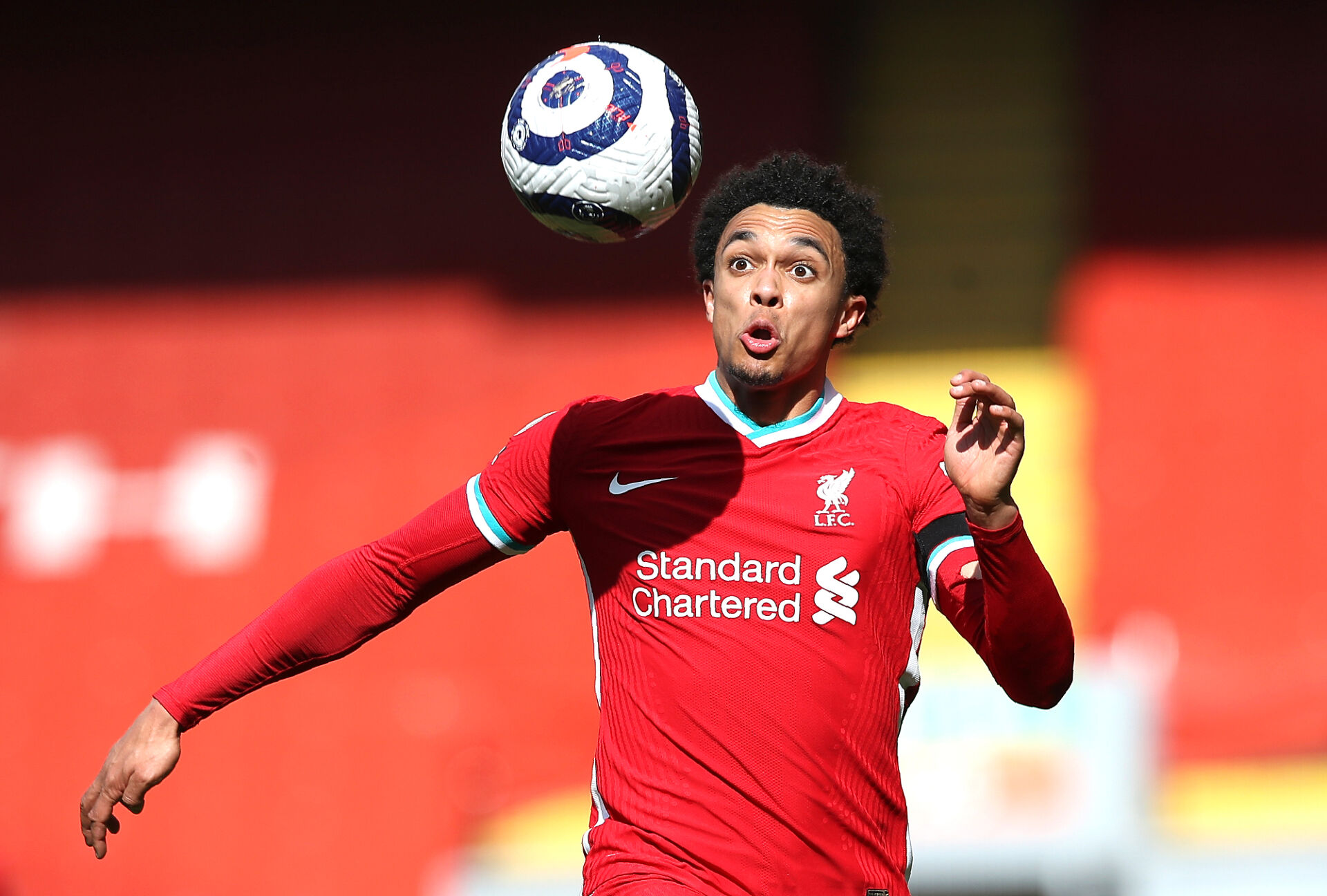 Ливърпул с много ценна победа, съхрани шансовете си за топ 4 (ВИДЕО)