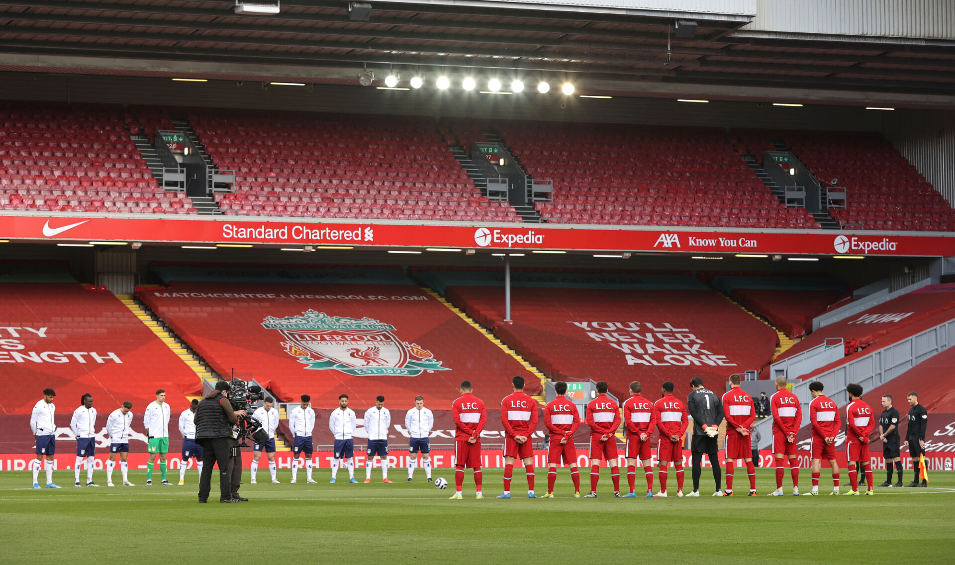 Ливърпул с много ценна победа, съхрани шансовете си за топ 4 (ВИДЕО)