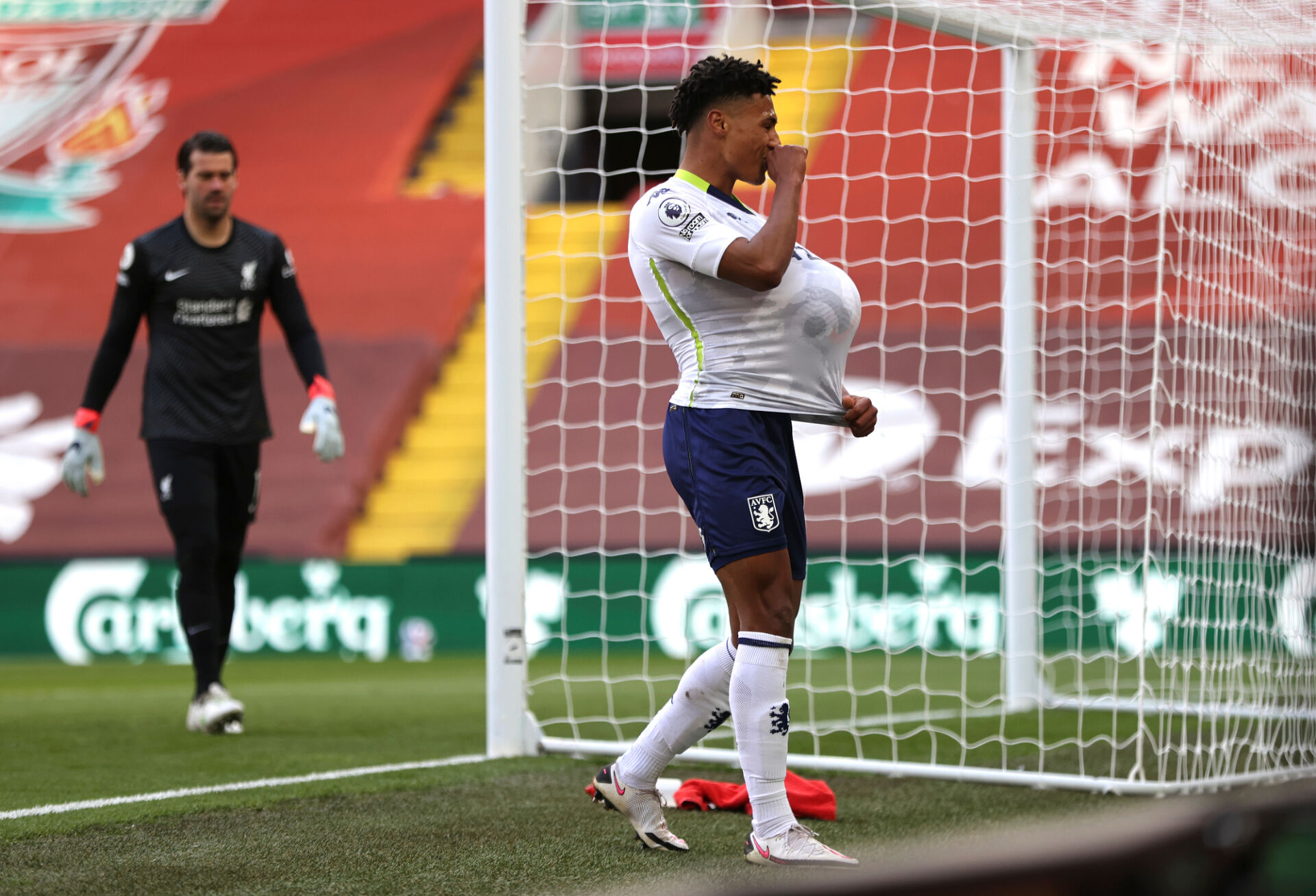 Ливърпул с много ценна победа, съхрани шансовете си за топ 4 (ВИДЕО)