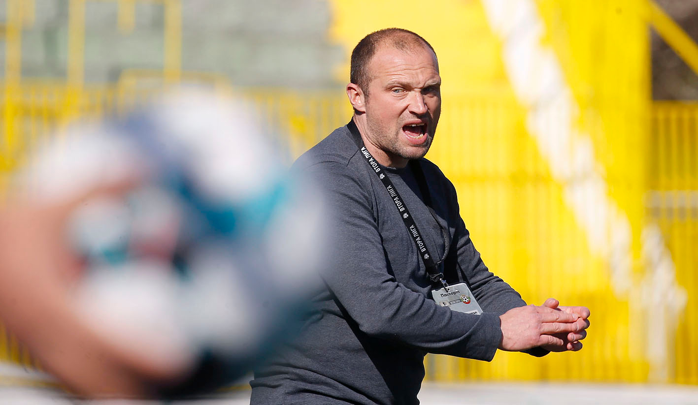 Категоричен успех за Пирин в двубоя за първото място във Втора лига