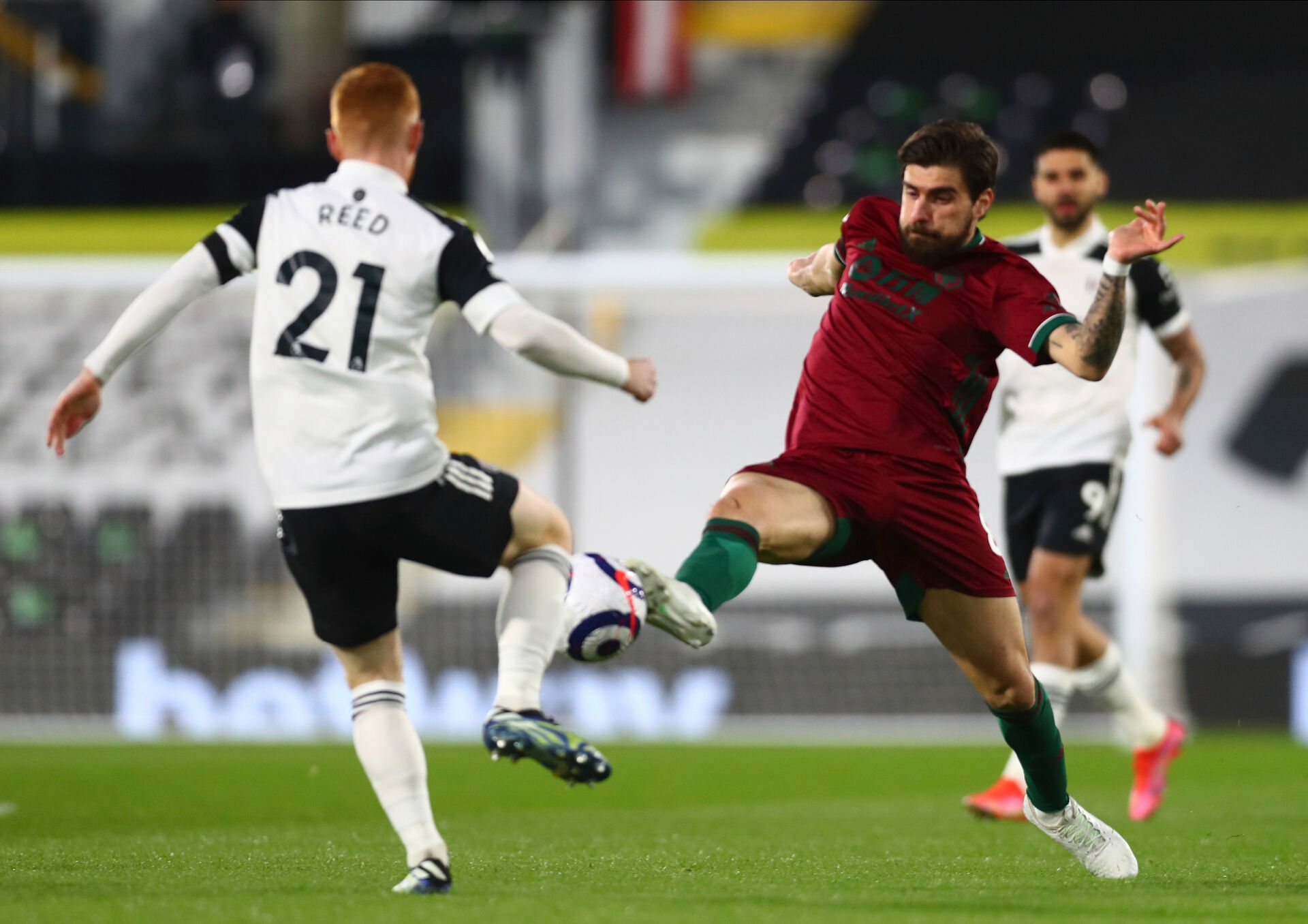 Адама Траоре вгорчи Фулъм в края и донесе победата за Уулвс