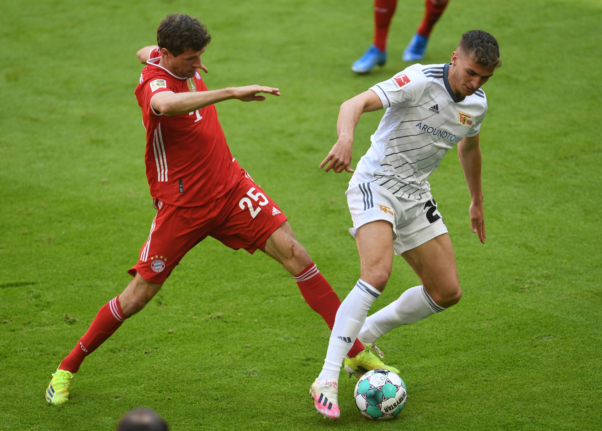 Байерн Мюнхен загуби точки у дома и РБ Лайпциг се възползва (ВИДЕО)