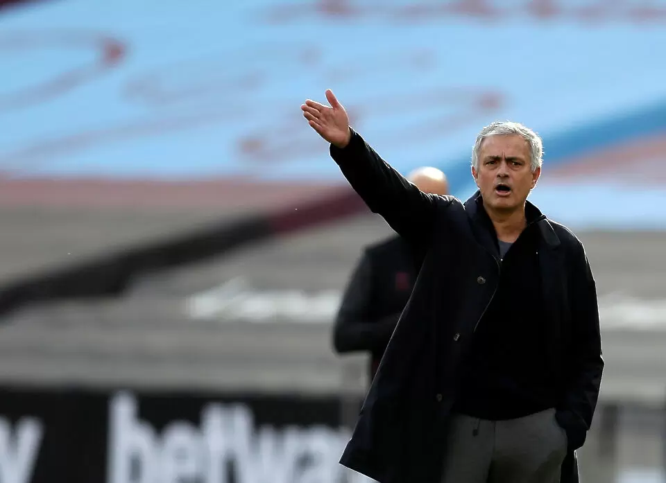 Тотнъм уволни Жозе Моуриньо