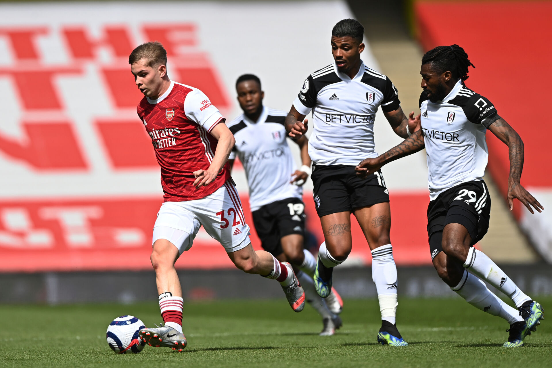 Арсенал не загуби срещу Фулъм въпреки ВАР в пълния си ''блясък'' (ВИДЕО)