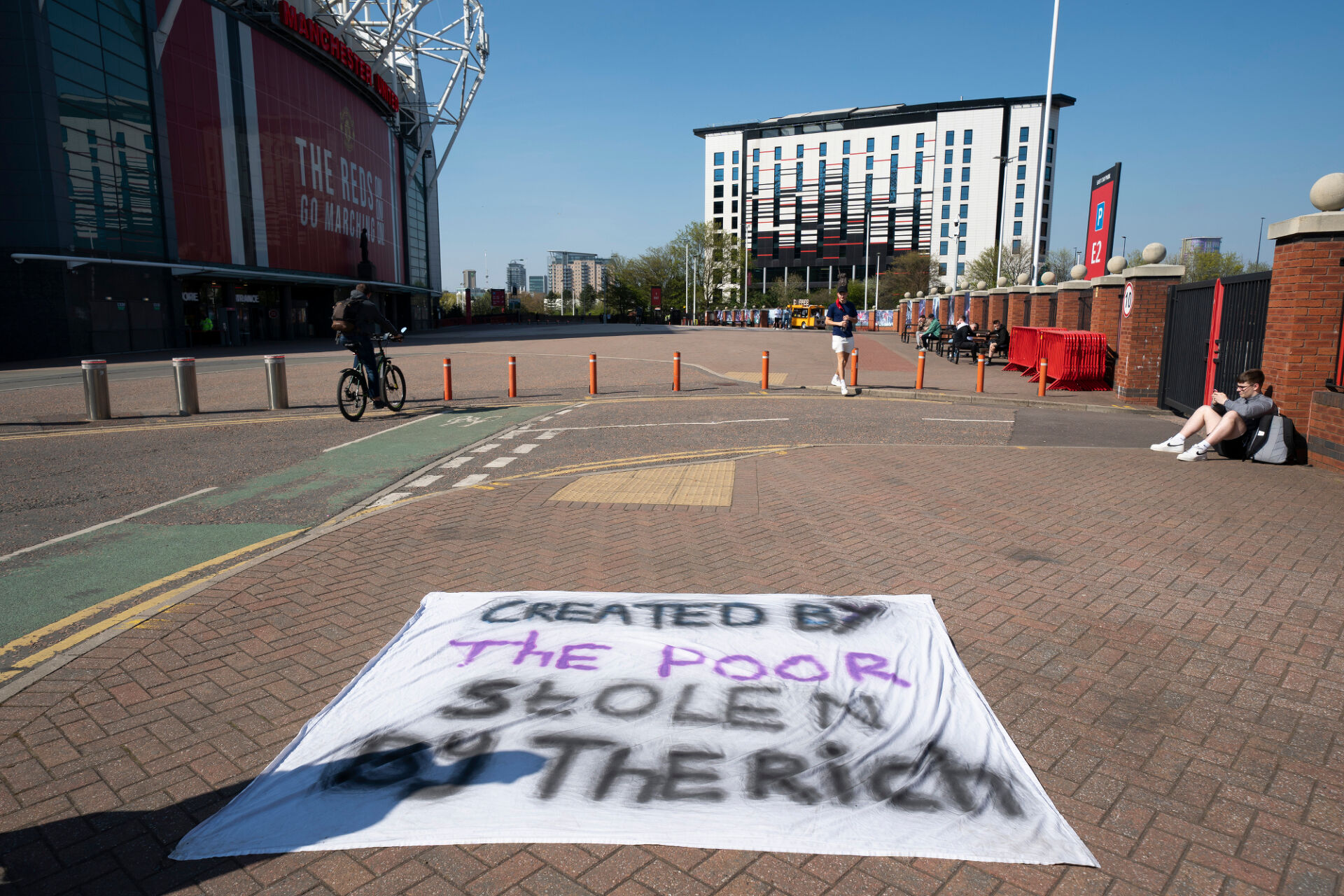 Истината за напускането на Уудуърд е съвсем различна, отколкото се смяташе първоначално