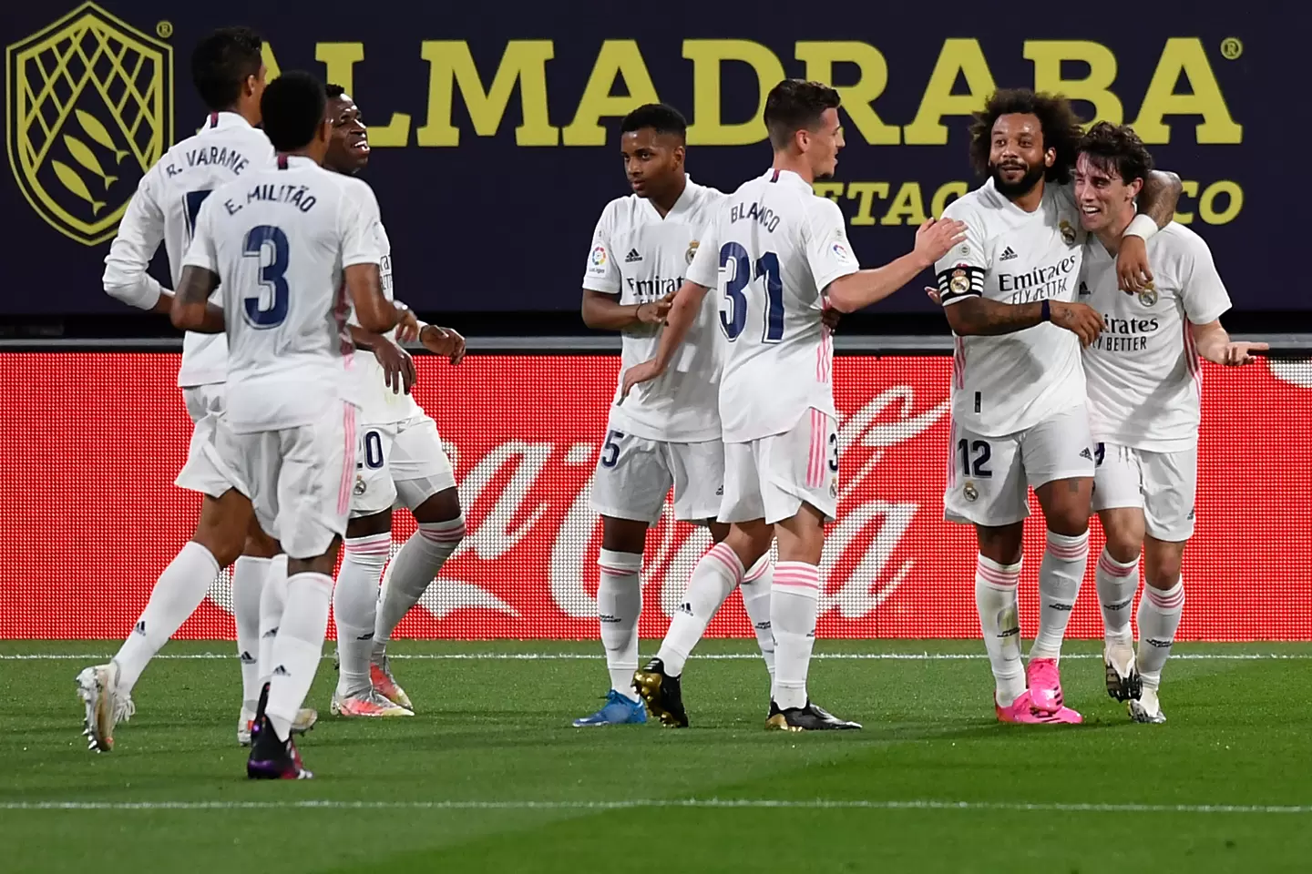 Футболистите на Реал Мадрид за втора поредна година остават без никакви премии